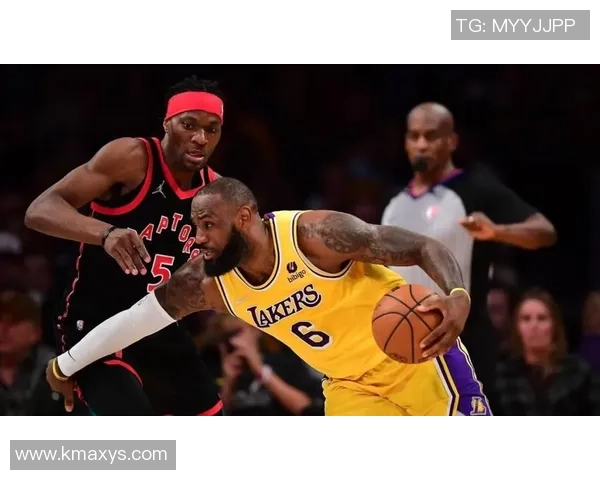 湖人对决热火总决赛首场精彩回顾录像分析与亮点解读